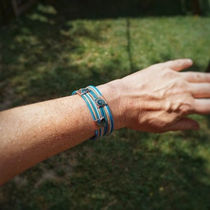 Türkizkék, csigás karkötő nvicus1 számára - ékszer - karkötő - széles karkötő - Meska.hu