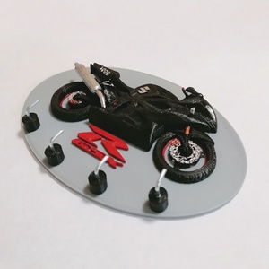 Suzuki GSX-R 1000 Fali kulcstartó - otthon & életmód - dekoráció - fali és függő dekoráció - fali kulcstartó - Meska.hu
