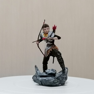 Atreus figura (kézzel festett) - Meska.hu
