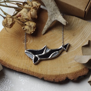 ORCA  BÁLNA üveg nyaklánc, újrahasznosított üvegből, fenntartható, minimal, etikus, környezetbarát, természetbarát,állat - ékszer - nyaklánc - medálos nyaklánc - Meska.hu