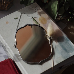 Elegáns kis fali tükör- dekor, otthon design - otthon & életmód - dekoráció - tükör - Meska.hu