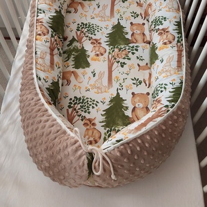 Erdei állatok, középbézs, XL-es babafészek szett - baba - mama - babaágyneműk - babafészek - Meska.hu