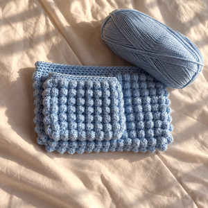 Kézzel készített buborékmintás horgolt clutch szett � Jumbo + Mini táskák � választható színekben -  - Meska.hu
