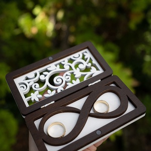 Esküvői gyűrű dobozotok végtelen jellel - esküvő - kiegészítők - gyűrűtartó & gyűrűpárna - Meska.hu