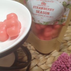 Illatviasz-Strawberry Season - otthon & életmód - gyertya, illat, aroma - illatviasz - Meska.hu
