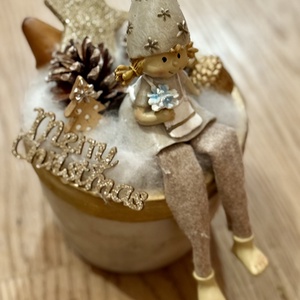Karácsonyi asztaldísz kislány figurával, Karácsony, Karácsonyi lakásdekoráció, Ünnepi asztaldekoráció, , MESKA