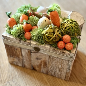 Húsvéti asztaldísz  - ünnepi díszek, dekorációk - húsvéti díszek és dekorációk - húsvéti virágos díszek - Meska.hu