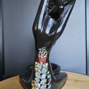 Serpentine Bloom � kézzel díszített szobordekoráció - ékszer - ékszertartó - ékszertartó tál - Meska.hu