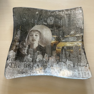 Marilyn Monroe mintás üvegtál - otthon & életmód - dekoráció - asztal és polc dekoráció - dekorációs tál, tartó - Meska.hu