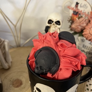 Koponyás halloweeni illatgyertya - otthon & életmód - gyertya, illat, aroma - gyertya - Meska.hu