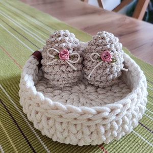 Húsvéti tojás dísz - bézs, Ünnepi díszek, dekorációk, Húsvéti díszek és dekorációk, Húsvéti tojás, hímestojás, Horgolás, MESKA