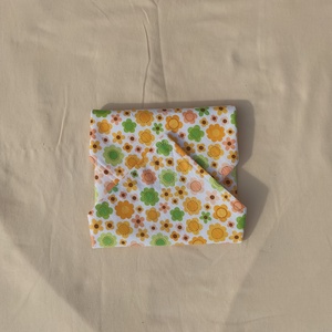 Újraszalvéta virágos  - Meska.hu