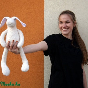 Nyakigláb Fehér Nyuszi színes füllel  - játék & sport - plüssállat & játékfigura - nyuszi - Meska.hu