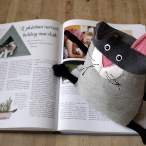 Szürke Muma Cica, Tenyérnyi kölyökmacska - játék & sport - plüssállat & játékfigura - cica - Meska.hu