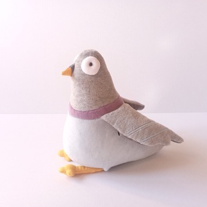 Az Utolsó Galamb avagy Balkáni Gerle, Gonosz Tekintetű Nagyvárosi Madár  - Meska.hu