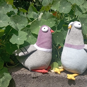 Galamb avagy Balkáni Gerle, Gonosz Tekintetű Nagyvárosi Madár  - játék & sport - plüssállat & játékfigura - madár - Meska.hu