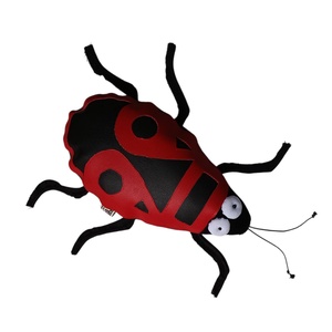 Verőköltő Bodobács avagy tűzi poloska, Bájos piros-fekete bogár - Meska.hu