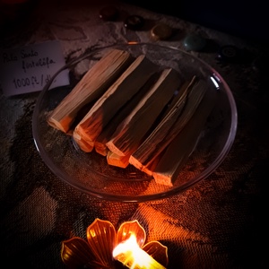 Palo Santo szakrális füstölőfa - otthon & életmód - dekoráció - spiritualitás - füstölő és füstölőtartó - Meska.hu