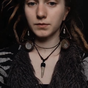 Ősidő fosszilis fülbevaló - ékszer - fülbevaló - lógó fülbevaló - Meska.hu Ősidő fosszilis fülbevaló - ékszer - fülbevaló - lógó fülbevaló - Meska.hu