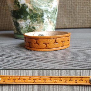 Hullámos sormintás karpánt - ékszer - karkötő - Meska.hu