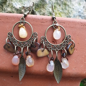 Vonzerő és önbizalom fülbevaló  - ékszer - fülbevaló - lógó fülbevaló - Meska.hu