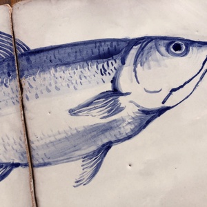 Kézzel festett mázazott portugál csempekép hal, 2 db-os kompozíció - otthon & életmód - dekoráció - fali és függő dekoráció - csempe - Meska.hu