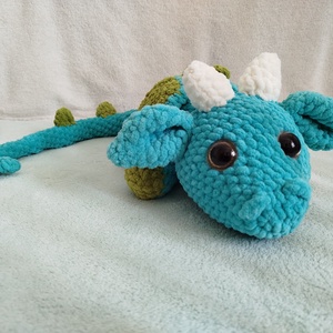 Horgolt sárkány biztonsági szemmel, Játék & Sport, Plüssállat & Játékfigura, Plüss sárkány, Horgolás, MESKA