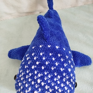 Horgolt cetcápa biztonsági szemmel - játék & sport - plüssállat & játékfigura - más figura - Meska.hu