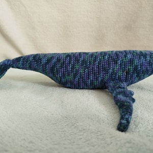 Horgolt bálna hímzett szemmel - játék & sport - plüssállat & játékfigura - más figura - Meska.hu