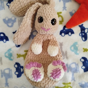 Horgolt nyuszi szundipajti , Játék & Sport, Plüssállat & Játékfigura, Nyuszi, Horgolás, MESKA