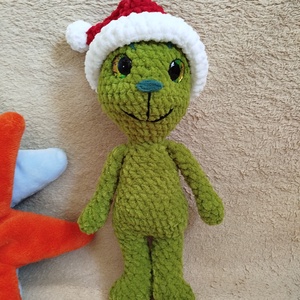 Horgolt grincs mikulás sapkával, Játék & Sport, Plüssállat & Játékfigura, Más figura, Horgolás, MESKA