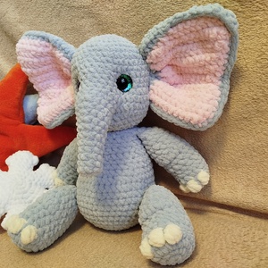 Horgolt elefánt , Játék & Sport, Plüssállat & Játékfigura, Elefánt, Horgolás, MESKA