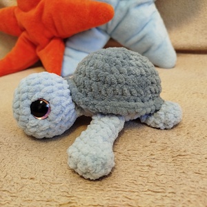 Horgolt szürke teknős - játék & sport - plüssállat & játékfigura - más figura - Meska.hu