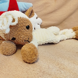 Horgolt bárány szundi - játék & sport - plüssállat & játékfigura - plüss bárány - Meska.hu