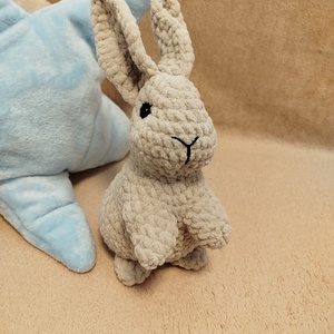 Horgolt nyuszi, Játék & Sport, Plüssállat & Játékfigura, Nyuszi, , MESKA