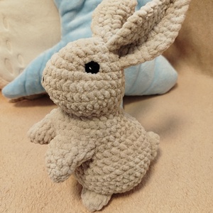 Horgolt nyuszi - játék & sport - plüssállat & játékfigura - nyuszi - Meska.hu