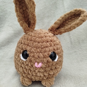 Horgolt gombóc nyuszi - játék & sport - plüssállat & játékfigura - nyuszi - Meska.hu