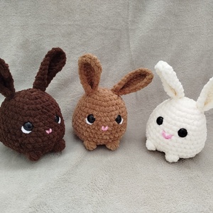 Horgolt gombóc nyuszi, Játék & Sport, Plüssállat & Játékfigura, Nyuszi, , MESKA