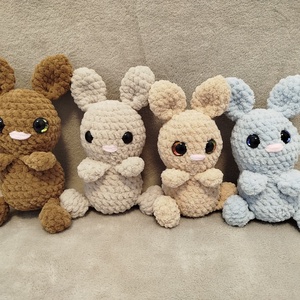 Horgolt nyuszi, Játék & Sport, Plüssállat & Játékfigura, Nyuszi, , MESKA