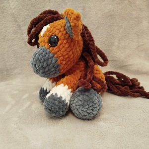 Horgolt lovacska - játék & sport - plüssállat & játékfigura - ló - Meska.hu