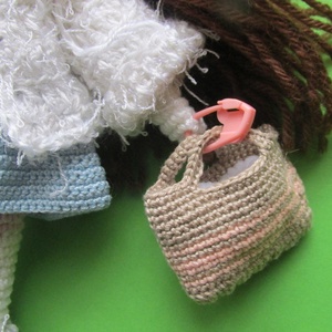 Szidónia baba - amigurumi baba - horgolt baba - öltöztethető horgolt baba - játék & sport - baba & babaház - öltöztethető baba - Meska.hu