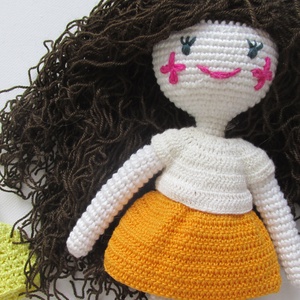 Flóra baba - amigurumi baba - horgolt baba - göndaörbababhorgolt baba ruhatárral - öltöztethető horgolt baba - játékbaba - játék & sport - baba & babaház - öltöztethető baba - Meska.hu