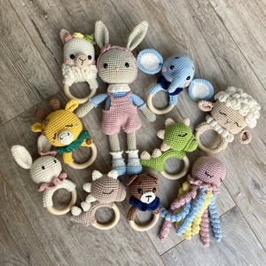 Horgolt alvó polip baba játék - játék & sport - plüssállat & játékfigura - polip - Meska.hu