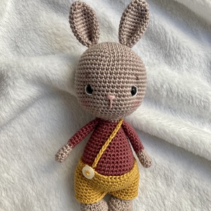 Pocakos horgolt nyuszi - Meska.hu