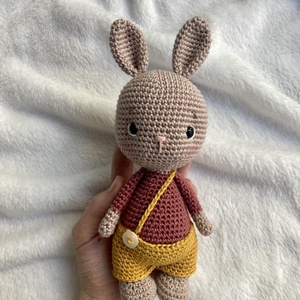 Pocakos horgolt nyuszi - játék & sport - plüssállat & játékfigura - nyuszi - Meska.hu