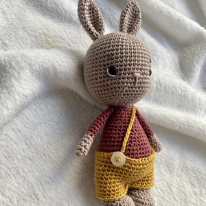 Pocakos horgolt nyuszi - játék & sport - plüssállat & játékfigura - nyuszi - Meska.hu