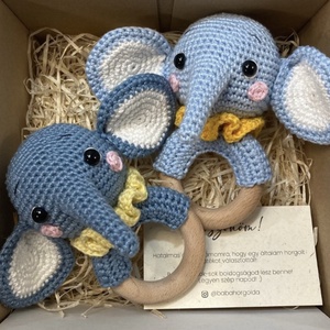 Horgolt elefánt csörgő - játék & sport - 3 éves kor alattiaknak - csörgő - Meska.hu