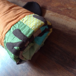 Patchwork babatakaró, névvel és kukucskálós maci fejjel - otthon & életmód - babaszoba, gyerekszoba - babatakaró, gyerek pléd - Meska.hu