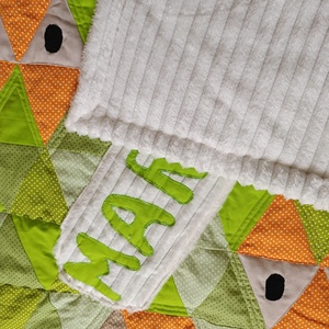 Rókás   Patchwork babatakaró névvel és kis párnával, hátán egyedi személyre szabott ajándékról szóló címkével - baba - mama - baba ágynemű - babatakaró, gyerek pléd - Meska.hu