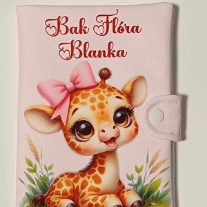 Zsiráfos textil egészségügyi kiskönyv borító névvel , Otthon & Életmód, Papír, írószer, Egészségügyi kiskönyv borító, Varrás, Fotó, grafika, rajz, illusztráció, MESKA
